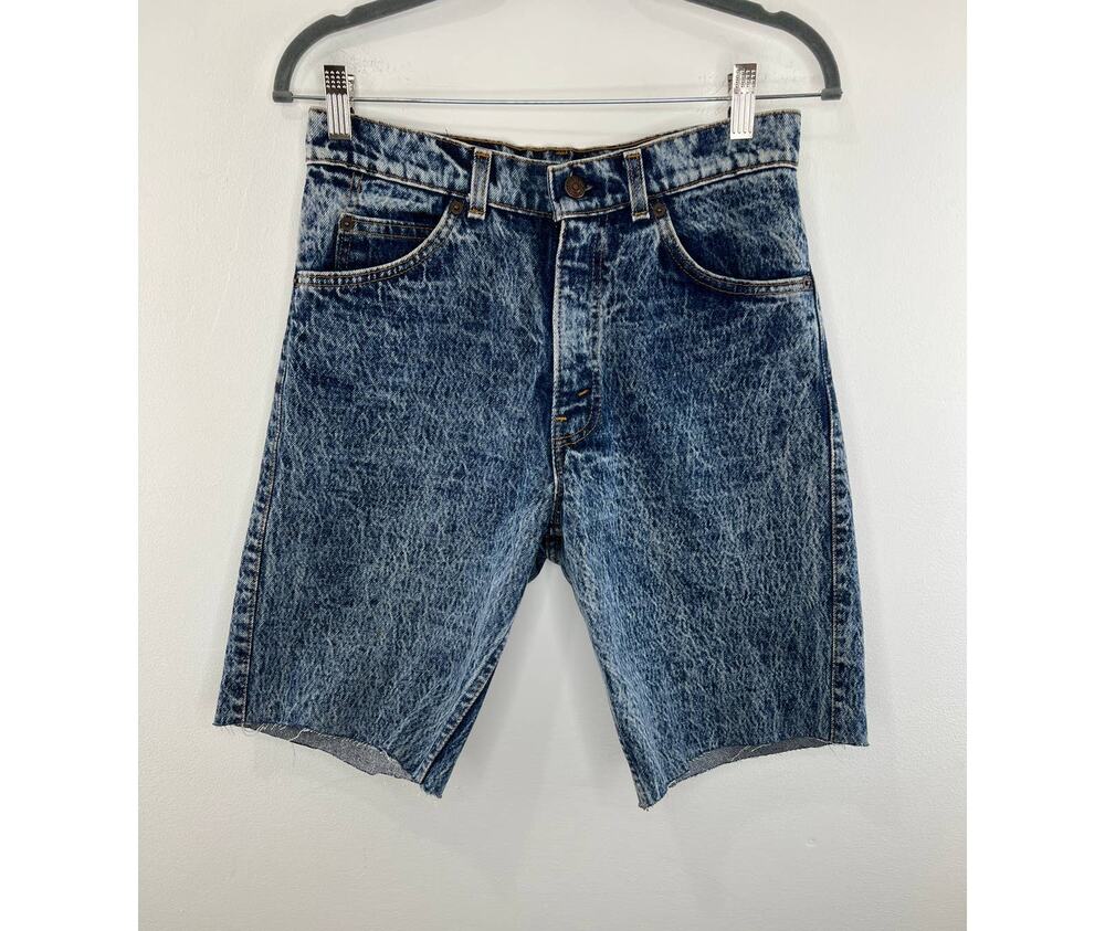 Levi's Blue Medium Wash Raw Edge Hem High Waisted Denim Jean Shorts Size 29 USA
